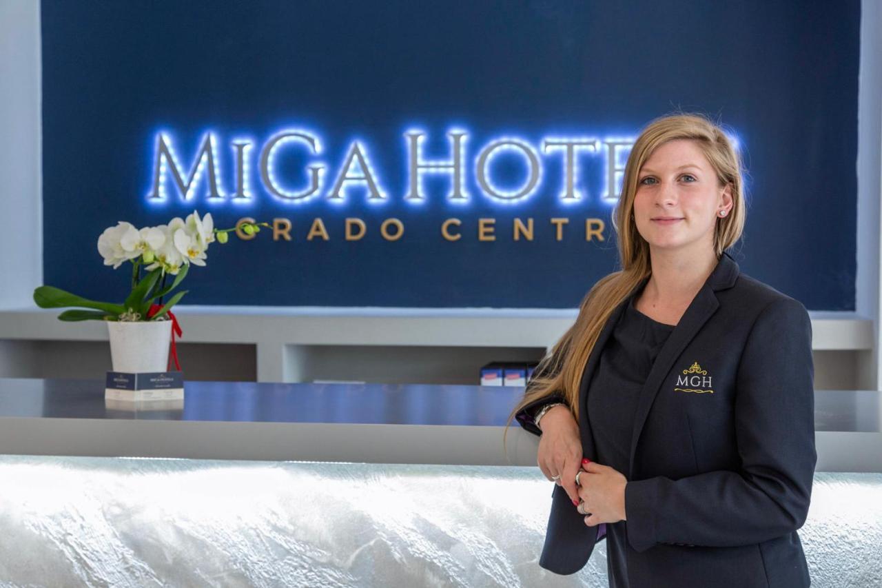 Miga Hotel Grado Centro Bagian luar foto